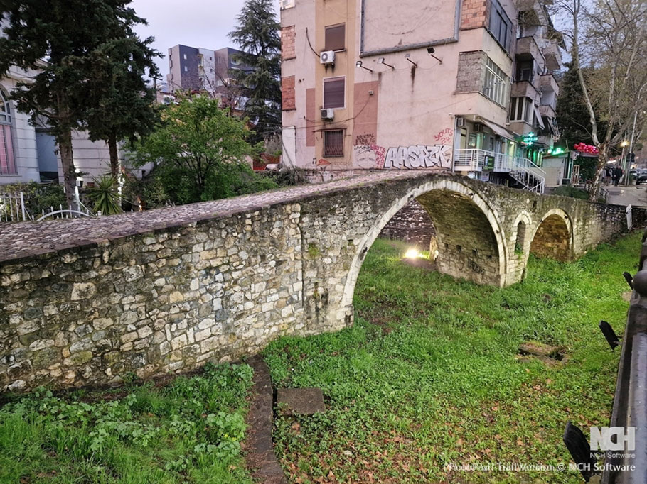 Vanha silta Tiranassa