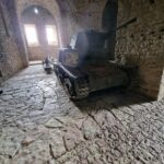 Hyökkäysvaunu Gjirokasterin linnassa